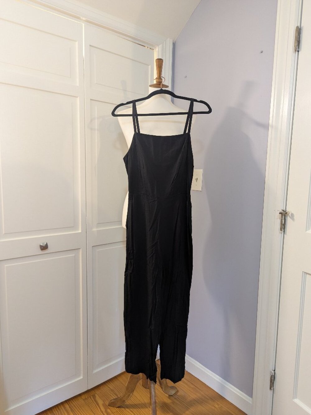 Old Navy Jumpsuit Square Neck Cropped Leg Adjustable Straps
